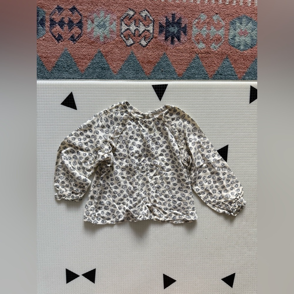Peek|Baby girl,toddler long sleeve blouse in cream Floral design with ruffles•2T
